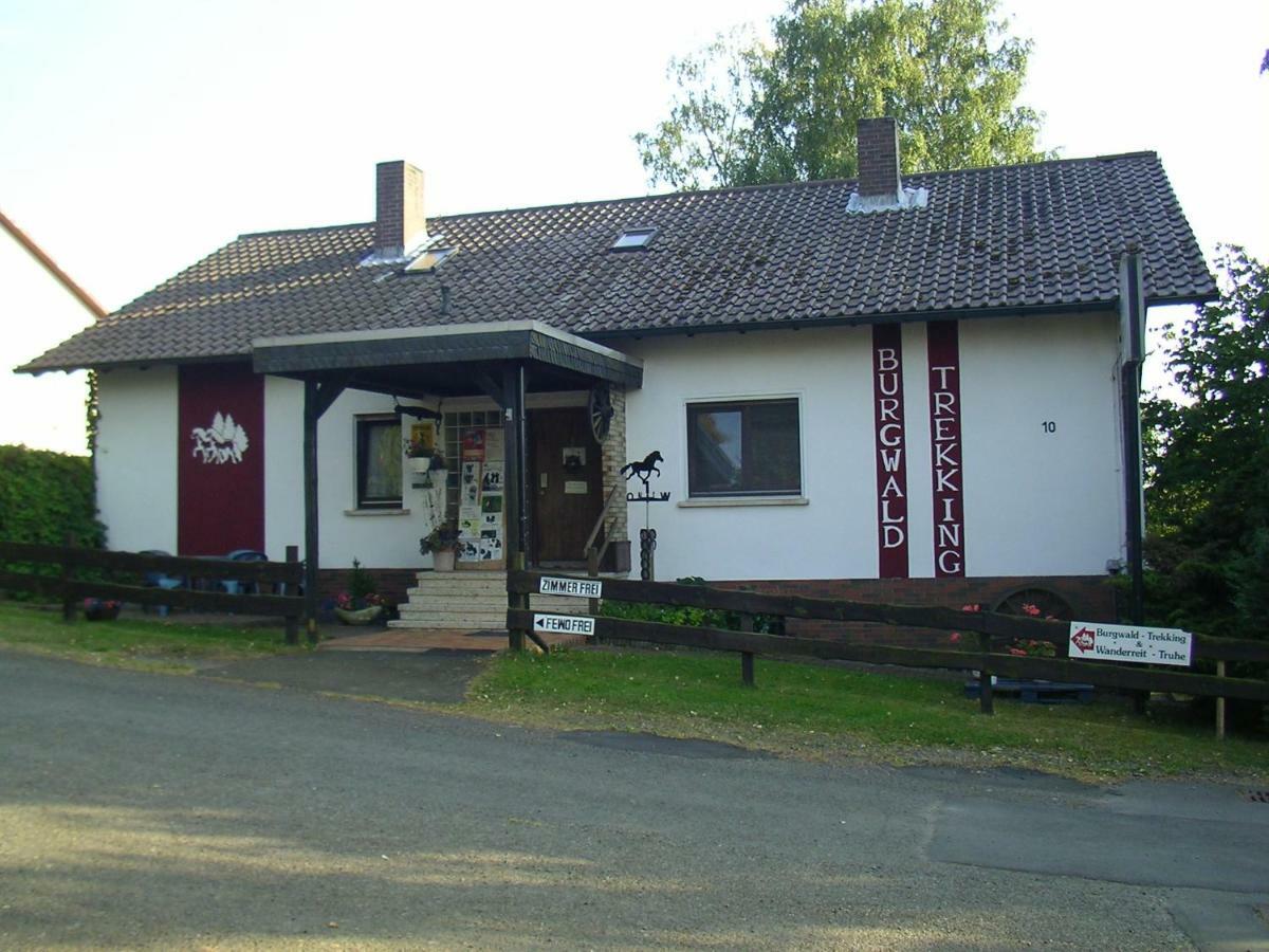 Gaestehaus Burgwald-Trekking Mittelsimtshausen Eksteriør bilde