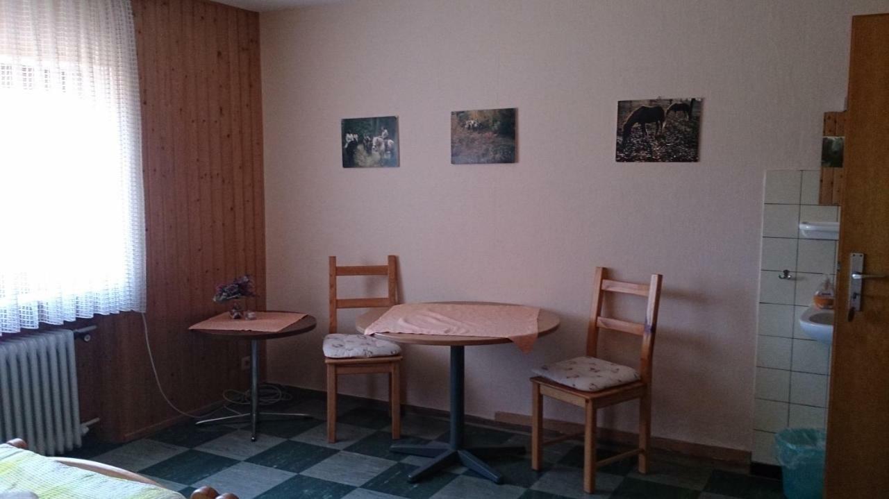 Gaestehaus Burgwald-Trekking Mittelsimtshausen Eksteriør bilde